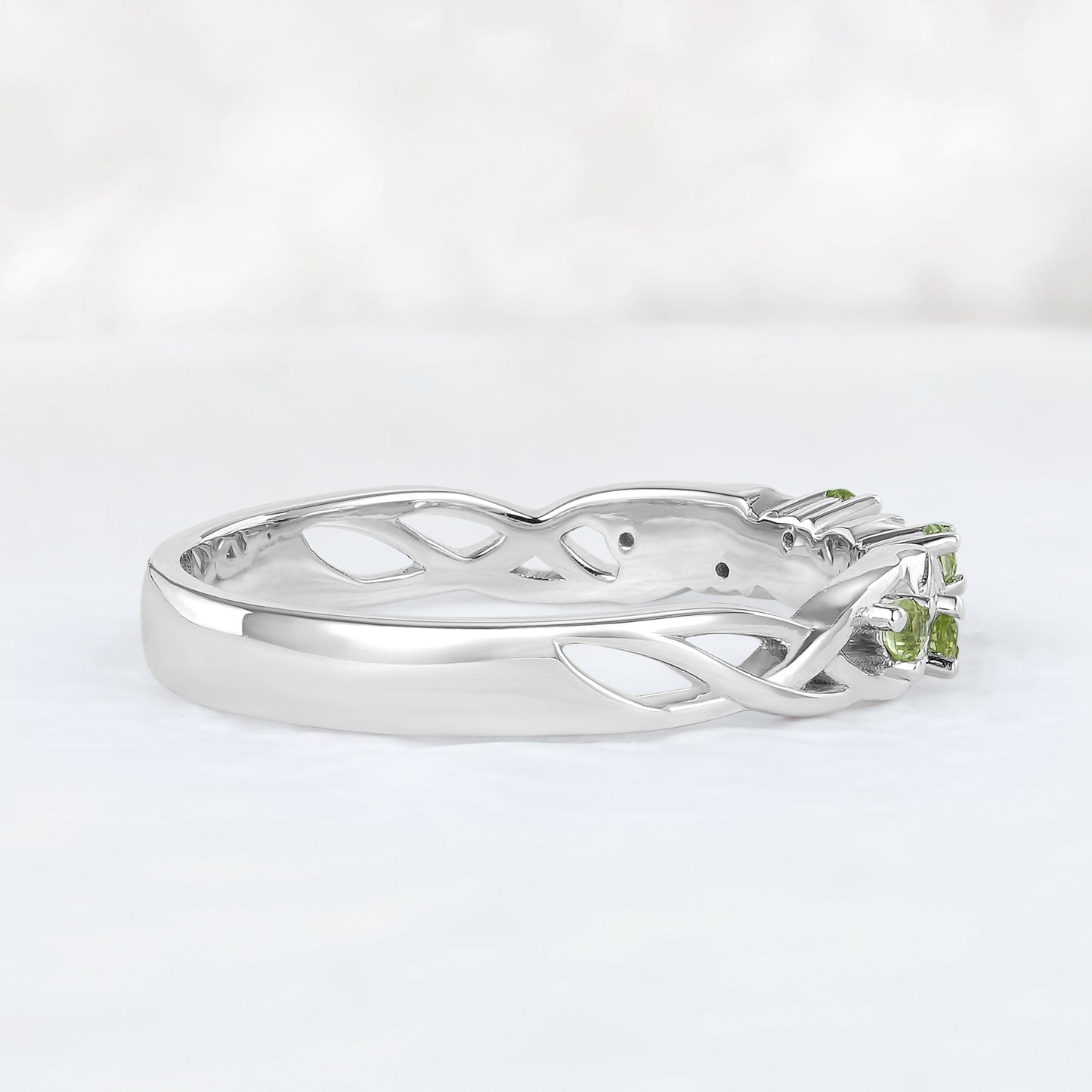 Nature Inspired Round Cut Peridot Willow Leaves Stacking Ring