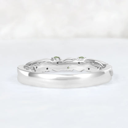 Nature Inspired Round Cut Peridot Willow Leaves Stacking Ring