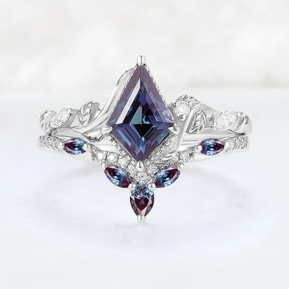 Nature Kite Cut Alexandrite Leaf Gemstone Ring Set 2pcs