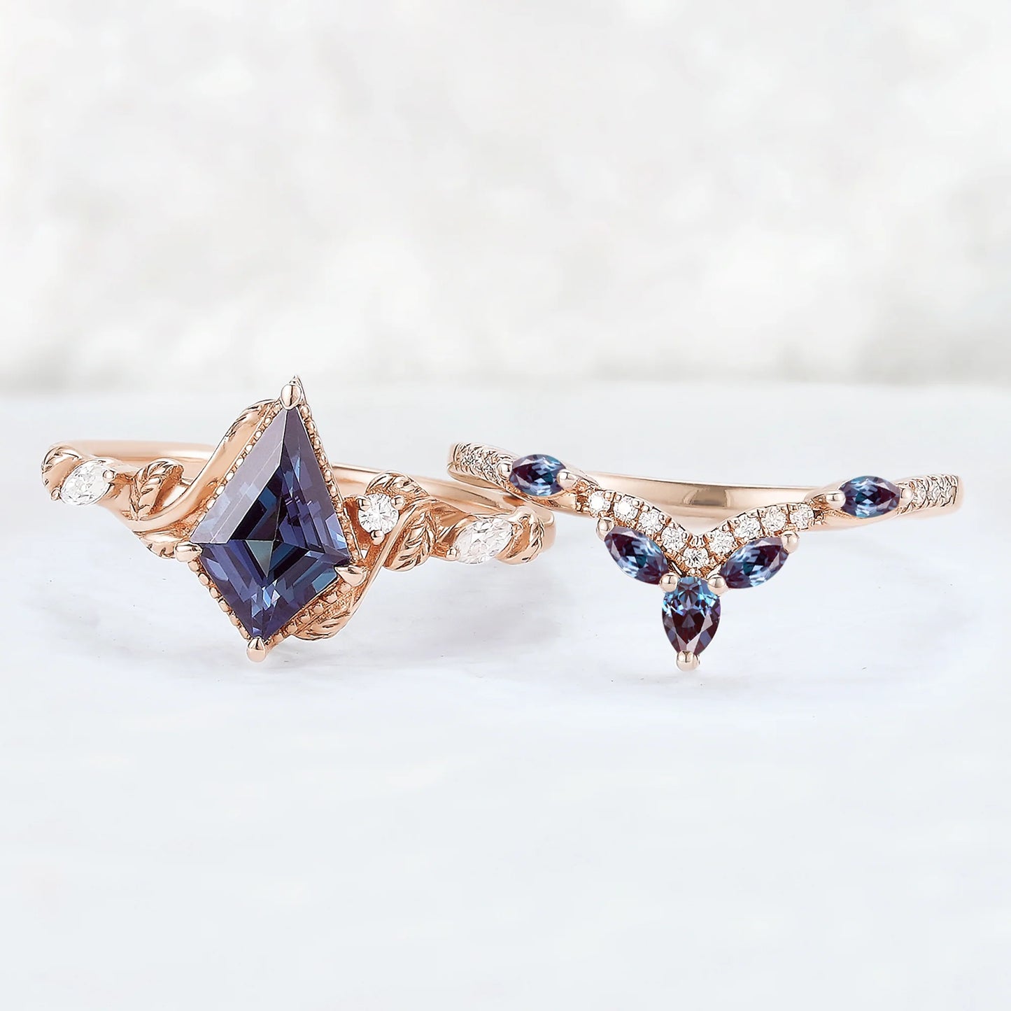 Nature Kite Cut Alexandrite Leaf Gemstone Ring Set 2pcs