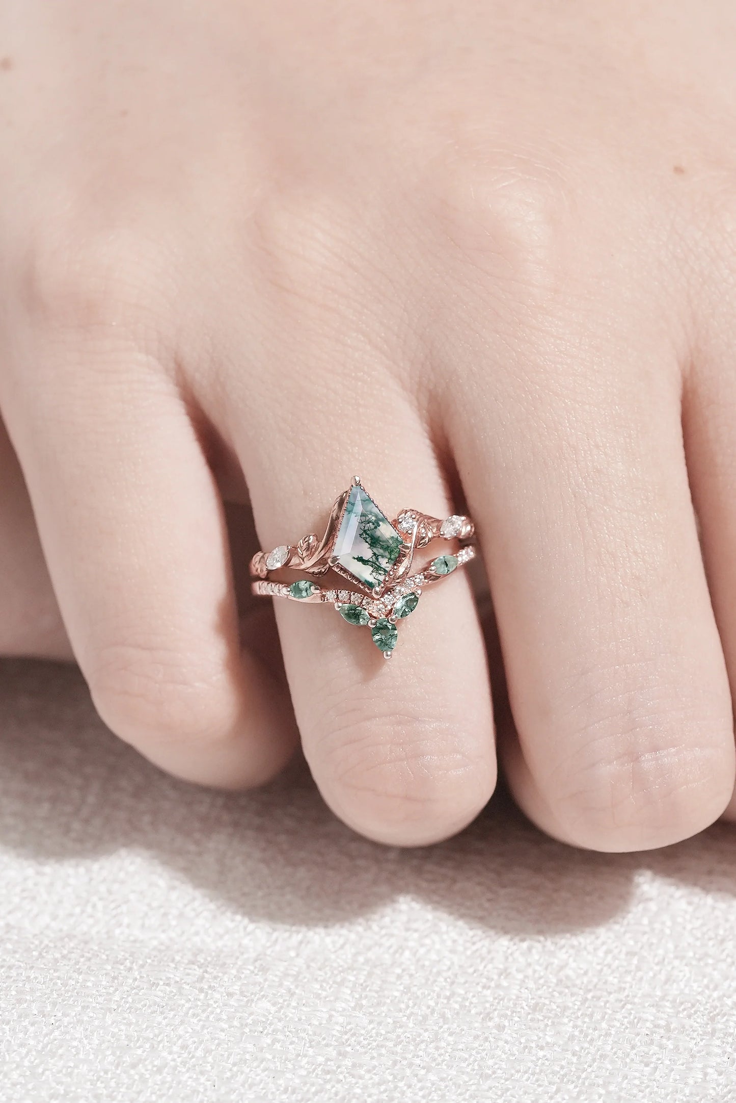 Nature Kite Cut Moss Agate Leaf Twisted Ring Set 2pcs