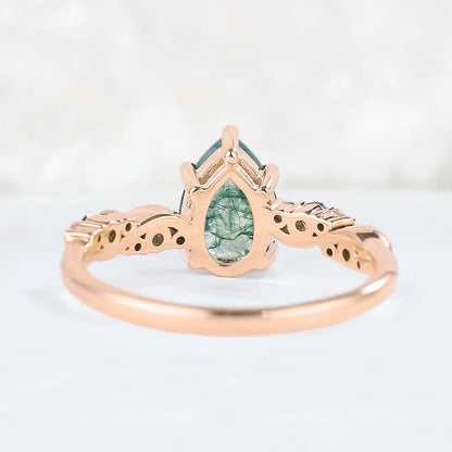 Nature Pear Shaped Moss Agate Vine Gemstone Ring