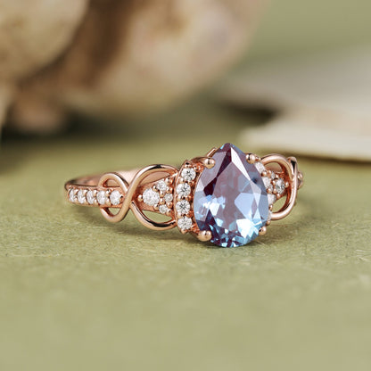 Princess Mononoke Pear Cut Alexandrite Twist Gemstone Ring