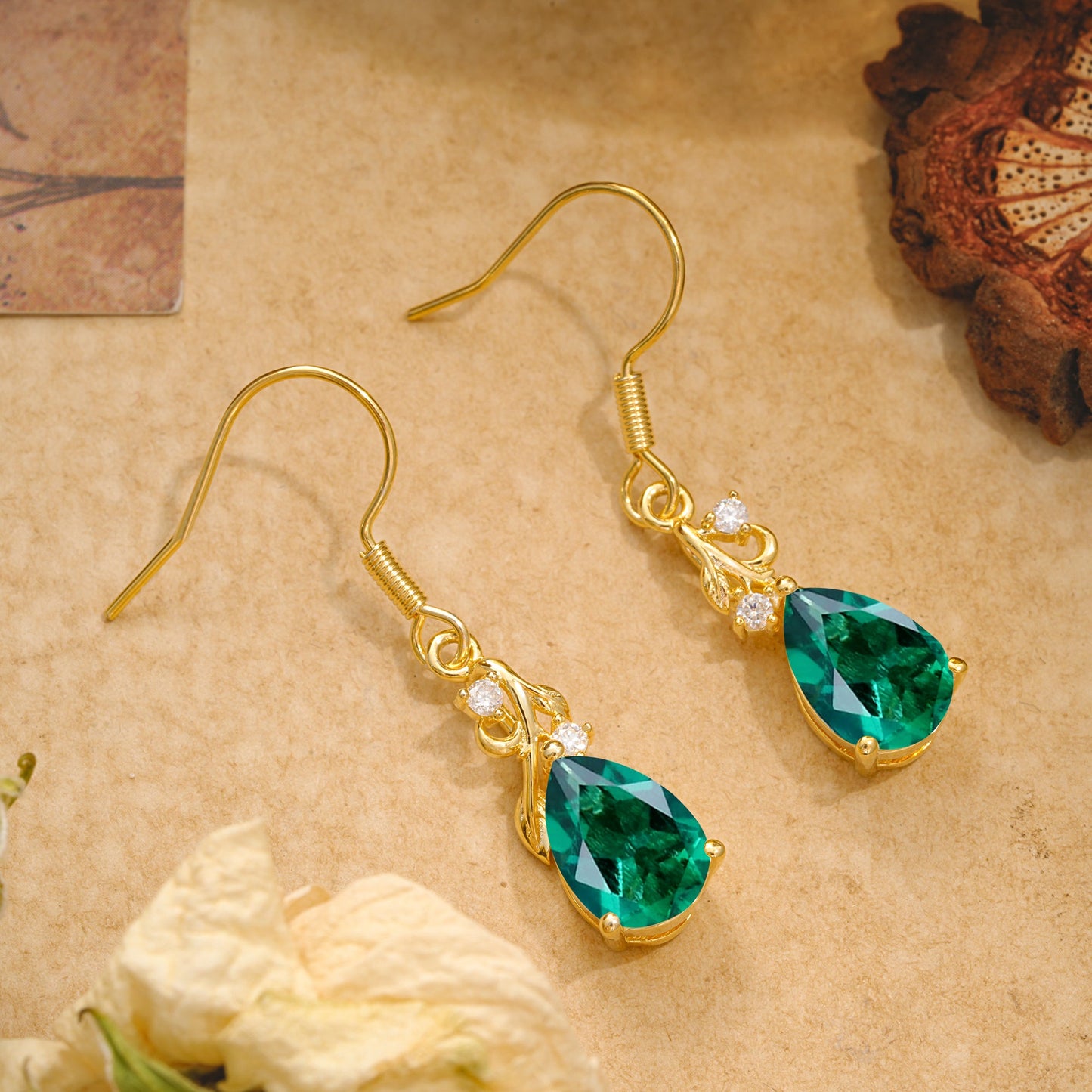 Pear Cut Emerald Earrings Jewelry for Women