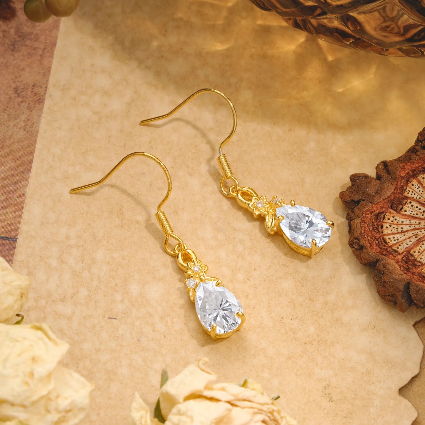 Lightweight 5 Prong Teardrop Moissanite Earrings - Bridal Jewelry for Wedding & Engagement