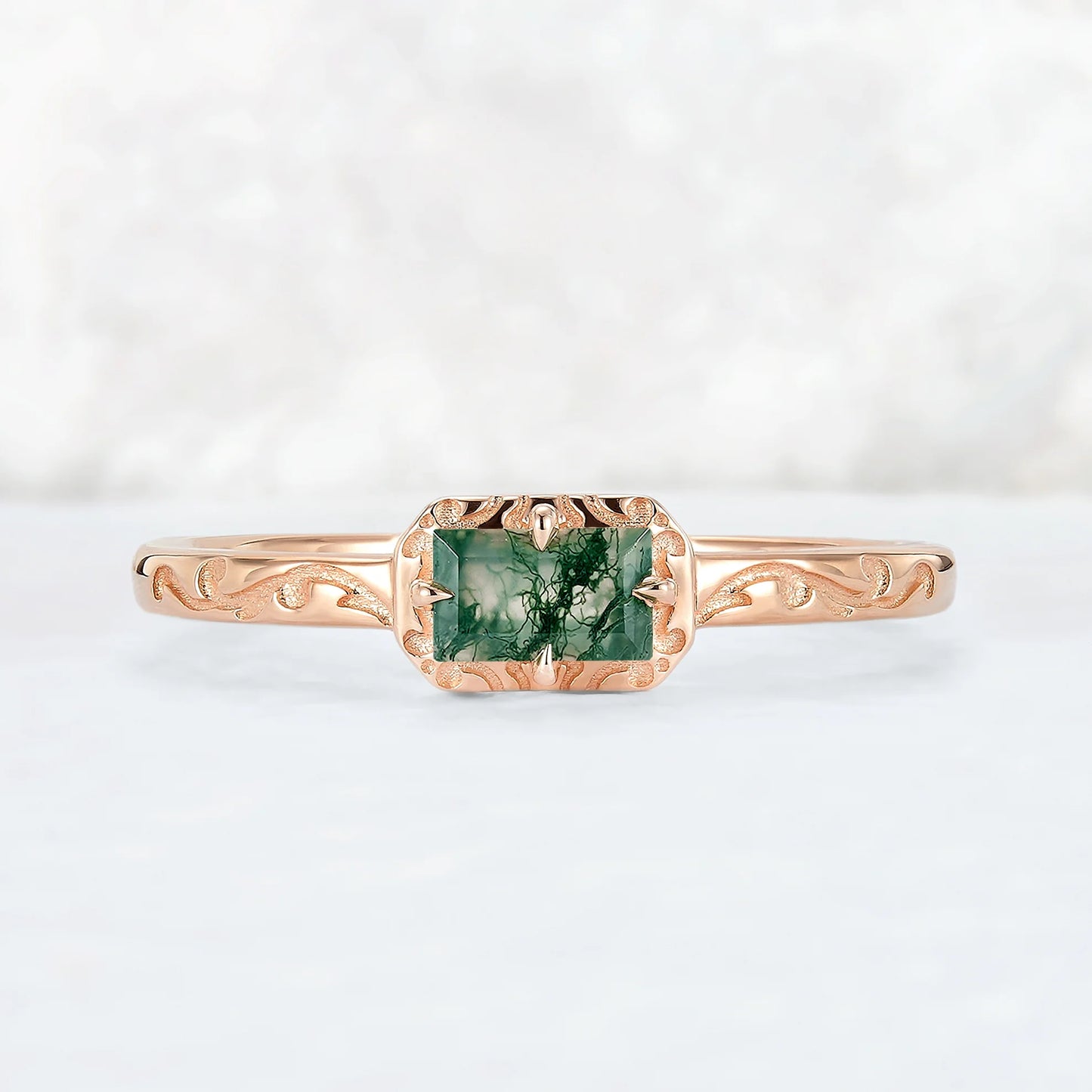 Vintage Baguette Cut Moss Agate Mobius Yellow Gold Stacking Band