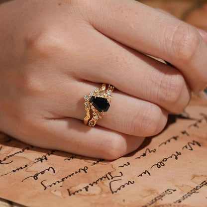 Coffin Cut Onyx Leaf And Moon Inspired Bridal Ring Set - Khaleesi