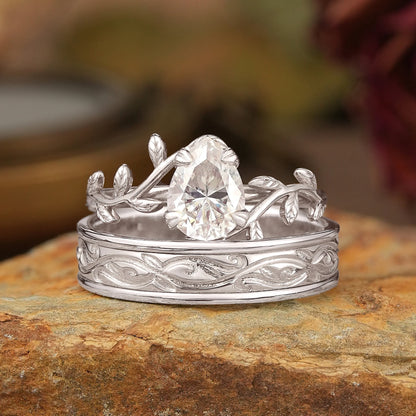 Pear Cut Moissanite Mixed Metal Leaf Inspired Couple Ring Set - Clementine & Moore