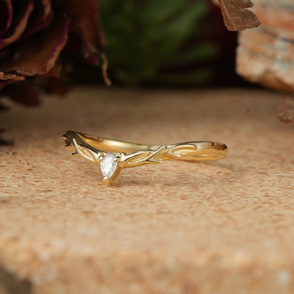 Moissanite Stag Inspired Curved Wedding Band - Olga