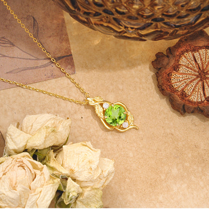 Leaf Themed Round Cut Peridot Pendant Necklace Anniversary Gifts For Women