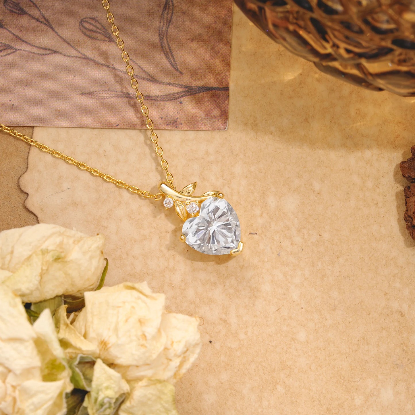 Vintage Leaf Design Heart Cut Moissanite Necklace for Women
