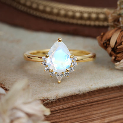 Pear Cut Vintage Moonstone Engagement Ring Cluster Ring for Women
