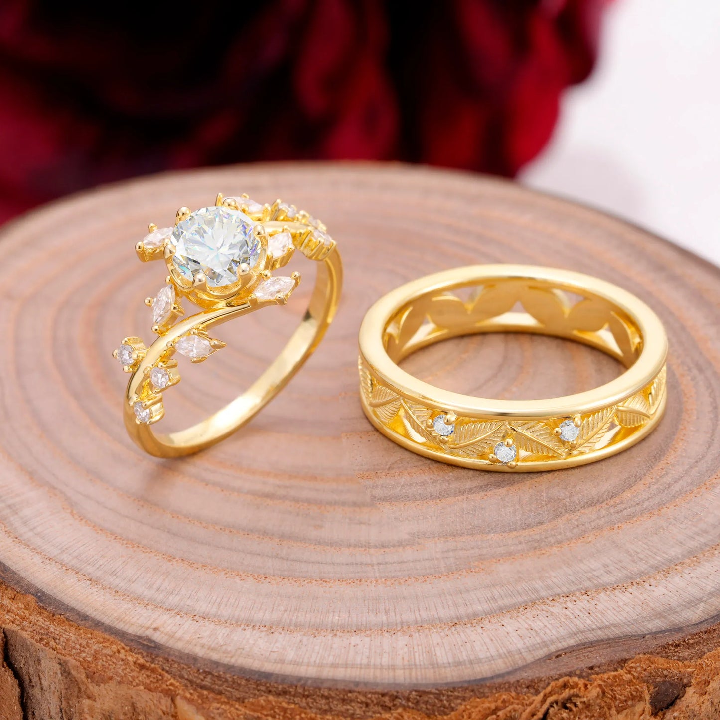 Elegant Leaf Design Moissanite Wedding Ring for Her and Him