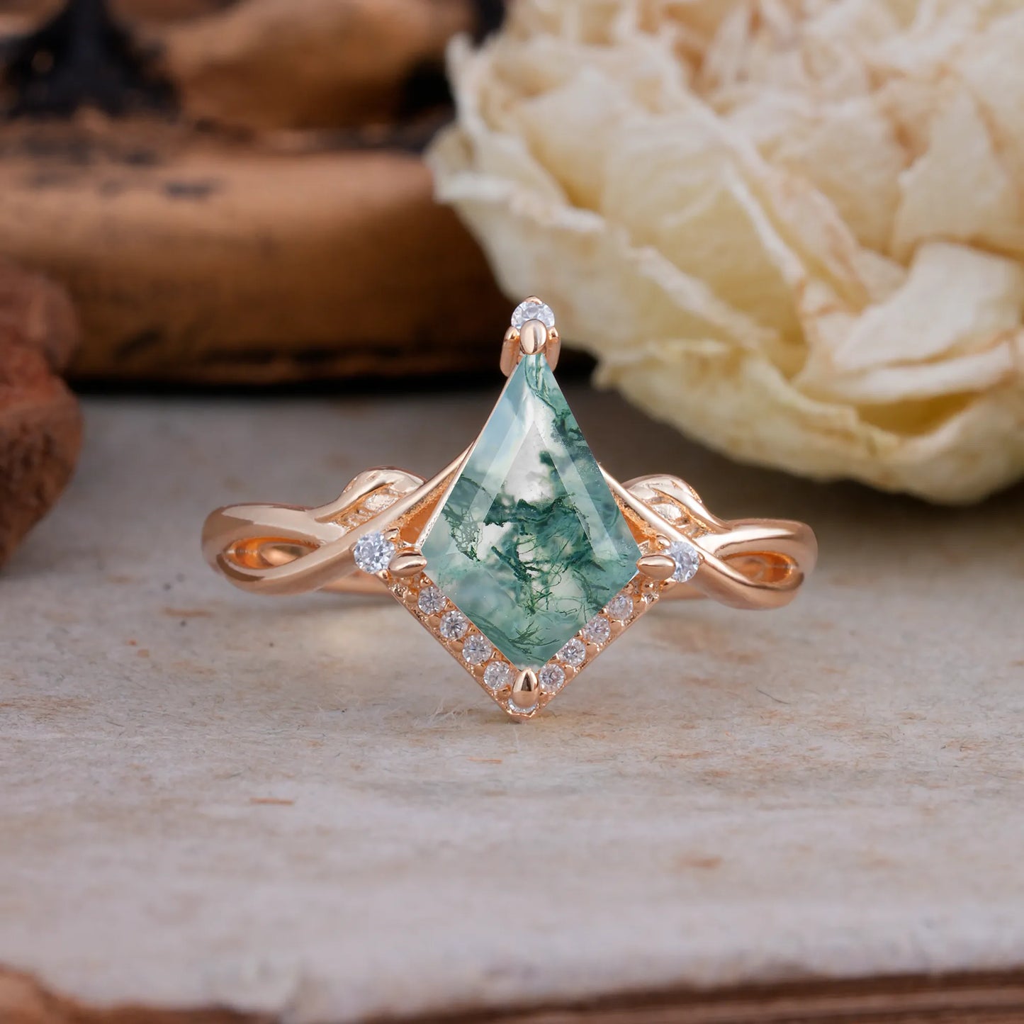 Elegant Kite Cut Moss Agate Engagement Ring for Women