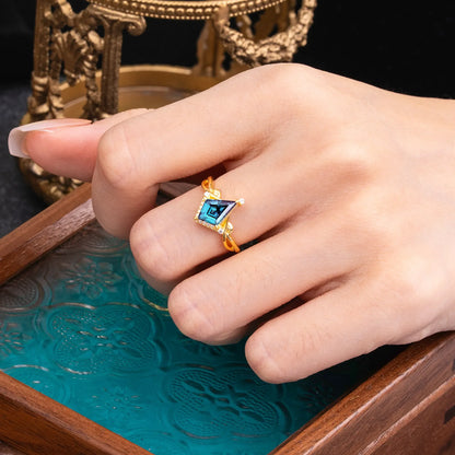 Elegant Kite Cut Alexandrite Engagement Ring for Women