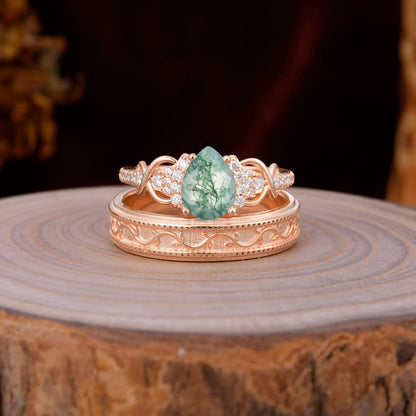 Luxurious Vintage 4-Prong Pear-Cut Natural Moss Agate Engagement Couple Rings