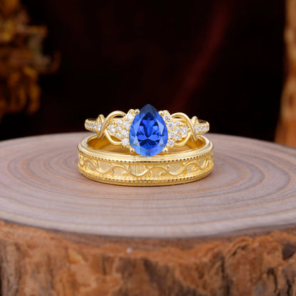 Luxurious Vintage 4-Prong Pear-Cut Sapphire Engagement Couple Rings