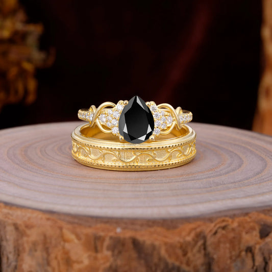 Luxurious Vintage 4-Prong Pear-Cut Natural Black Onyx Engagement Couple Rings