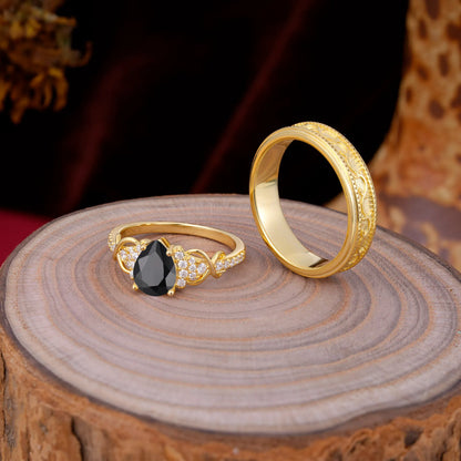 Luxurious Vintage 4-Prong Pear-Cut Natural Black Onyx Engagement Couple Rings