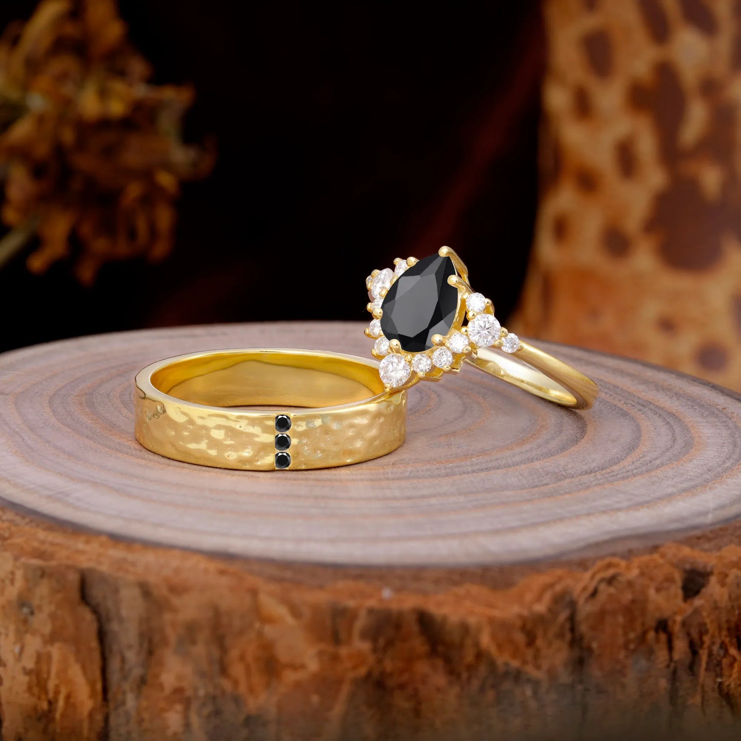 Luxurious 5-Prong Pear-Cut Black Onyx Engagement Couple Rings