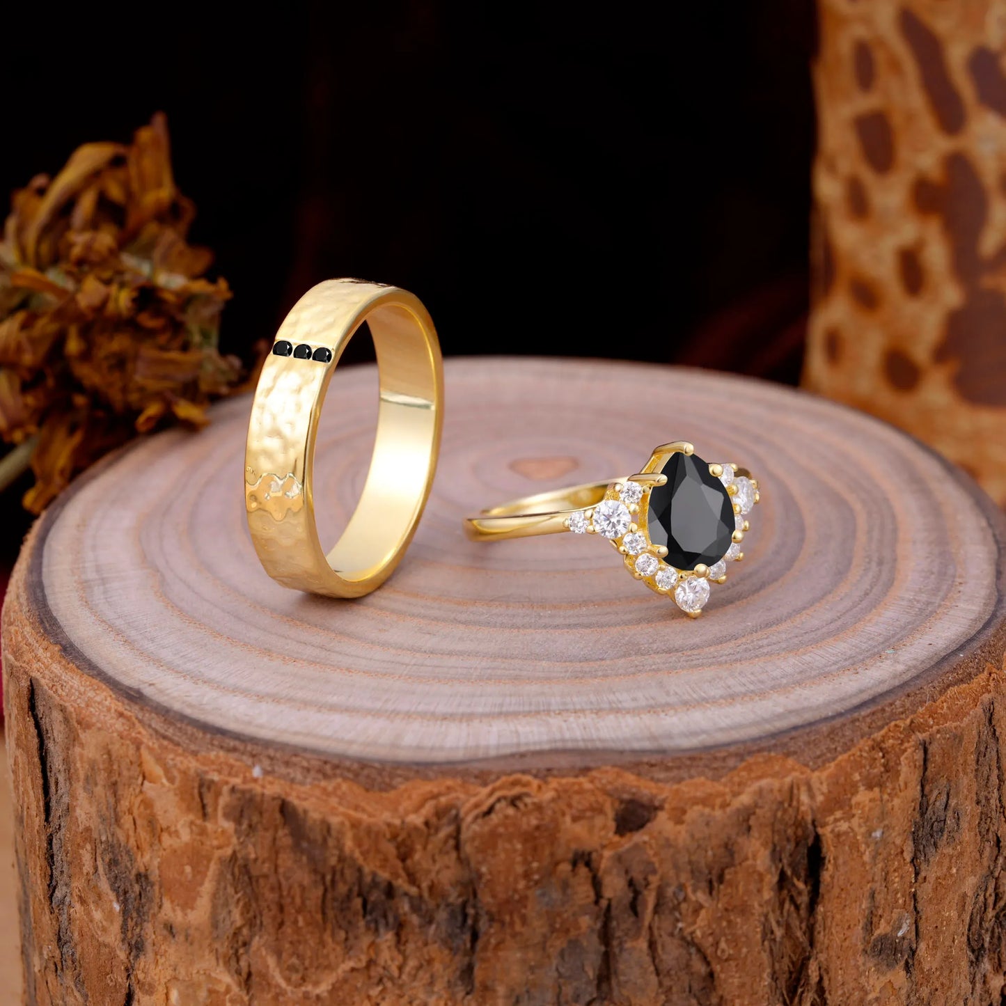 Luxurious 5-Prong Pear-Cut Black Onyx Engagement Couple Rings