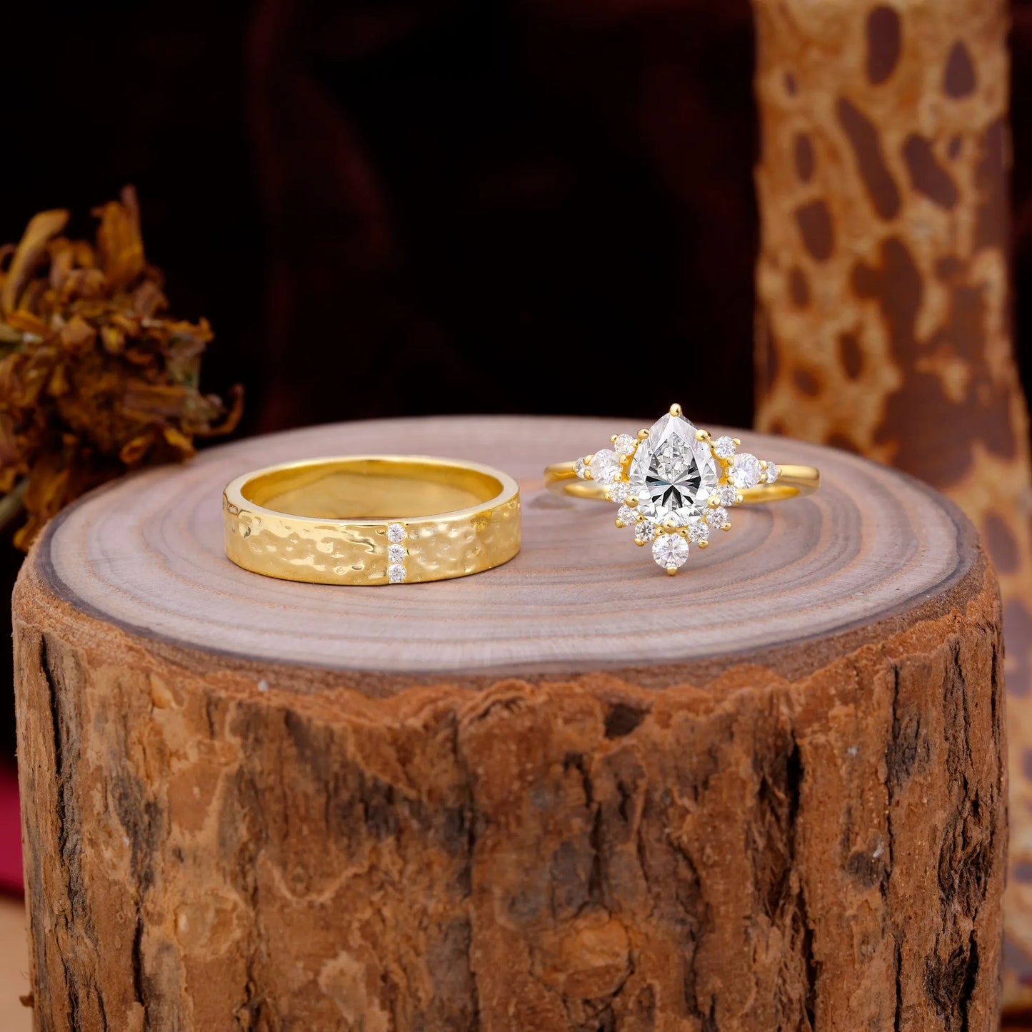 Luxurious 5-Prong Pear-Cut Lab Diamond Engagement Couple Rings