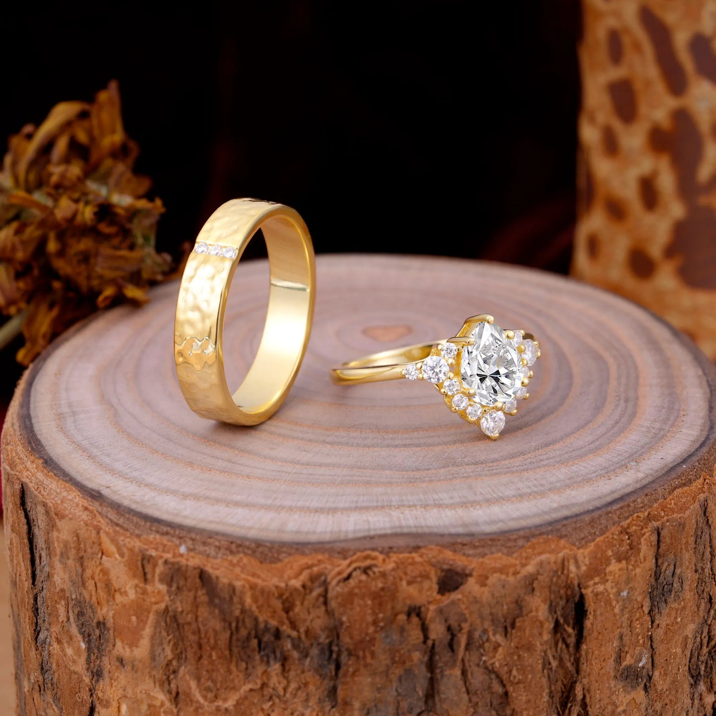 Luxurious 5-Prong Pear-Cut Lab Diamond Engagement Couple Rings