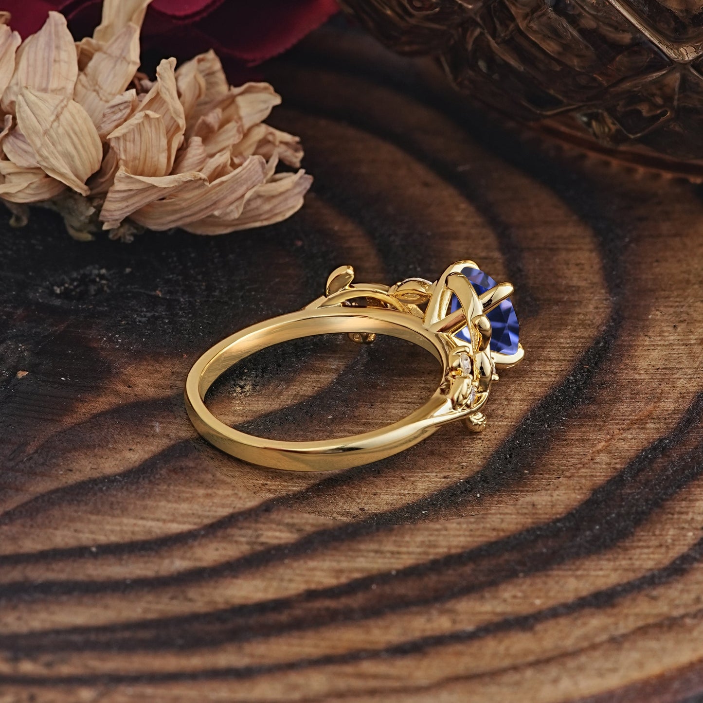 Romantic Round Cut Nature-Inspired Leaf Tanzanite Engagement Ring for Women