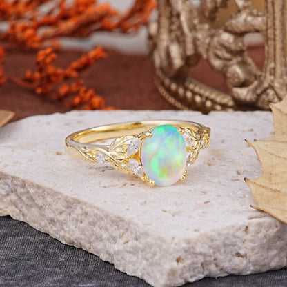 Vintage Leaf 4-Prong Oval Opal Engagement Ring for Women