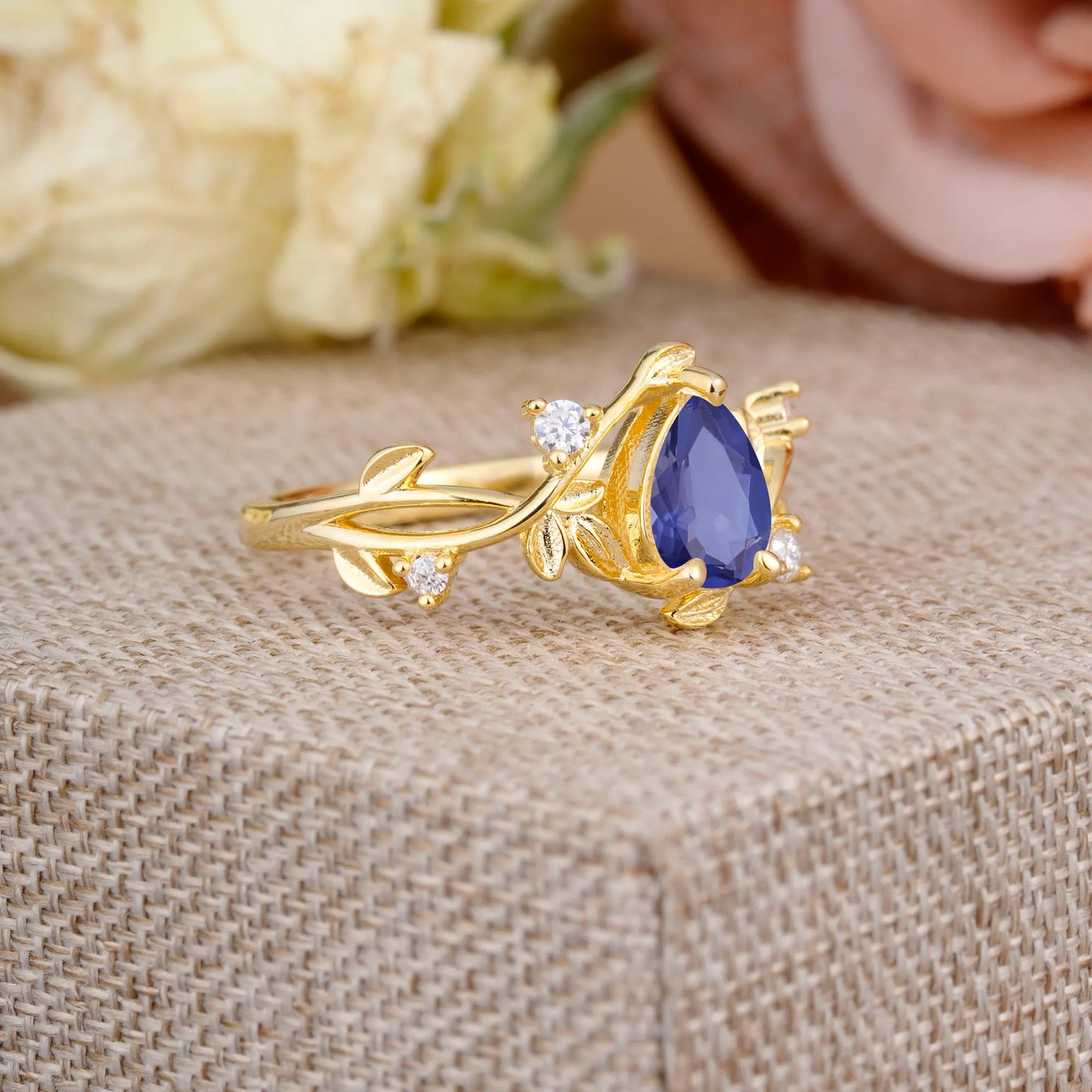 Branch-Inspired 3-Prong Pear-Cut Tanzanite Engagement Ring