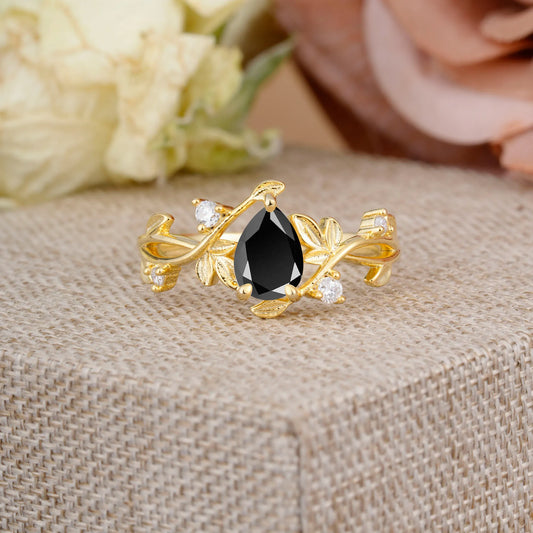 Branch-Inspired 3-Prong Pear-Cut Black Onyx Engagement Ring