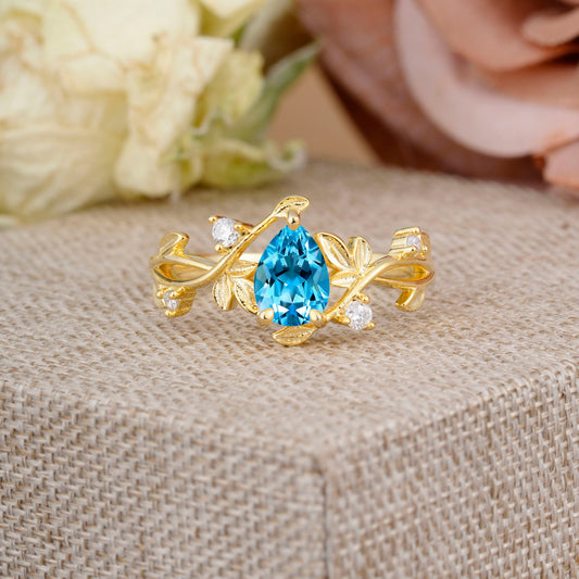 Branch-Inspired 3-Prong Pear-Cut Aquamarine Engagement Ring