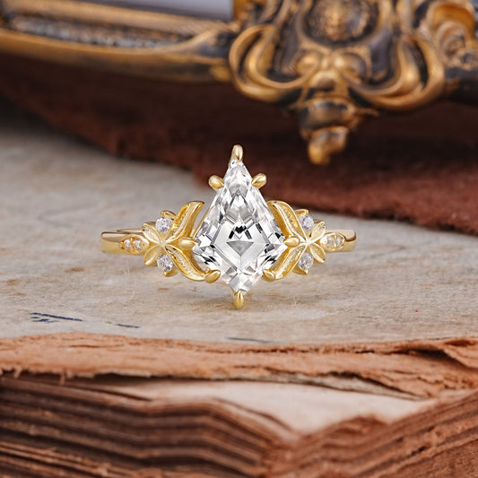 Luxury Nature-Inspired Kite-Cut Lab Diamond Engagement Ring