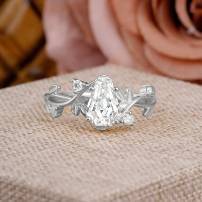 Nature Inspired 4 Prong Coffin-Cut Lab Diamond Engagement Ring