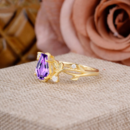 Nature Inspired 4 Prong Coffin-Cut Natural Amethyst Engagement Ring