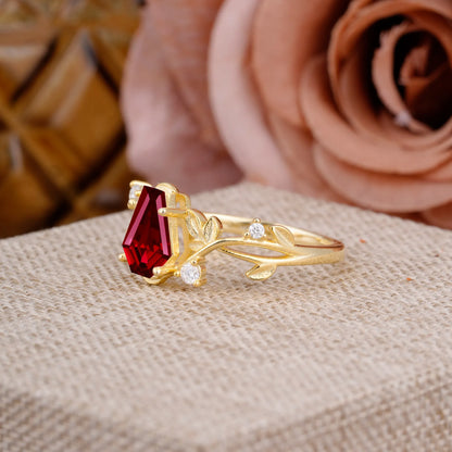 Nature Inspired 4 Prong Coffin-Cut Ruby Engagement Ring