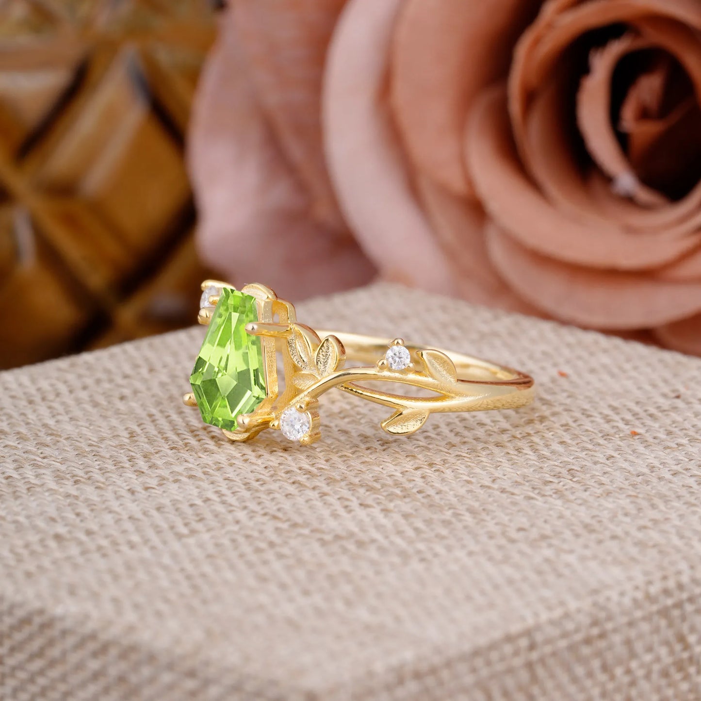 Nature Inspired 4 Prong Coffin-Cut Peridot Engagement Ring