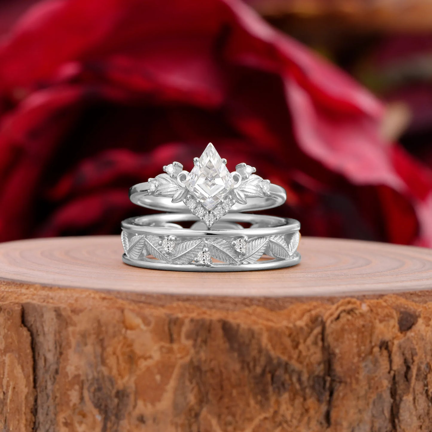 Nature-Inspired  4-Prong Kite-Cut Moissanite Engagement Couple Rings