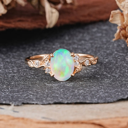 Retro Nature-Inspired 4-Prong Oval-Cut Opal Engagement Ring