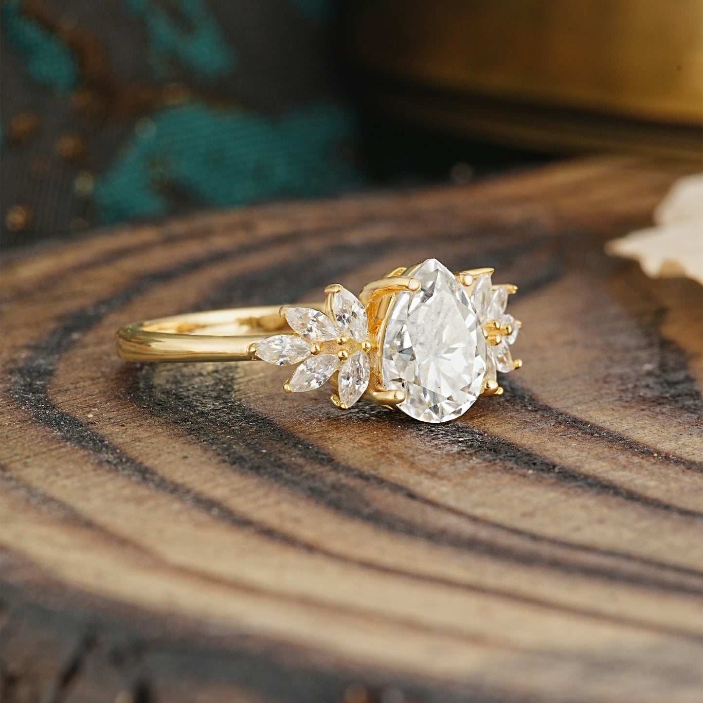 Vintage Floral Pear Cut Moissanite Engagement Ring