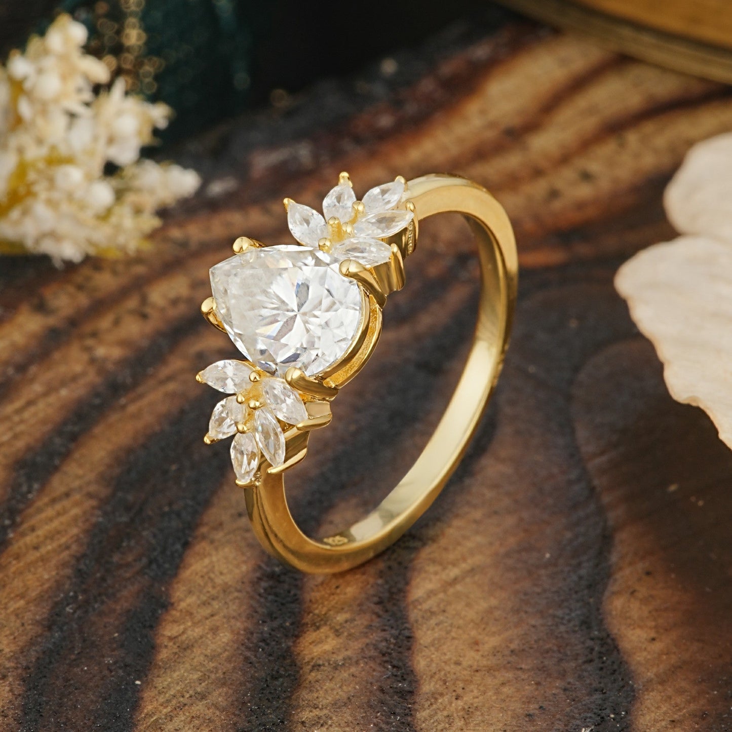 Vintage Floral Pear Cut Moissanite Engagement Ring