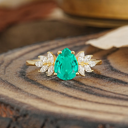 Vintage Floral Pear Cut Emerald Engagement Ring