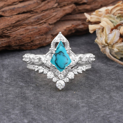 Unique Cut Kite Cut Turquoise Cluster Bridal Ring Set