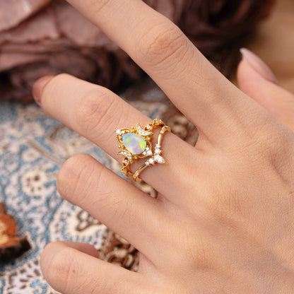 Elegant 5 Prong Pear-Cut Opal Bridal Ring Set