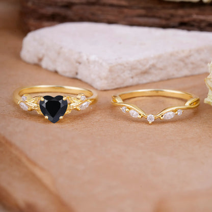 4-Prong Nature-Inspired Heart-Cut Black Onyx Engagement Ring Set