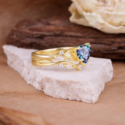 4-Prong Nature-Inspired Heart-Cut Alexandrite Engagement Ring Set