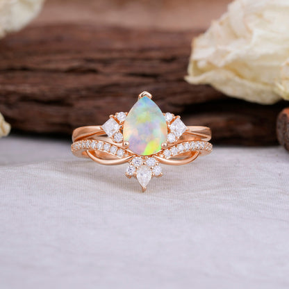 Fashion-Forward Luxury Pear-Cut Opal Bridal Ring Set