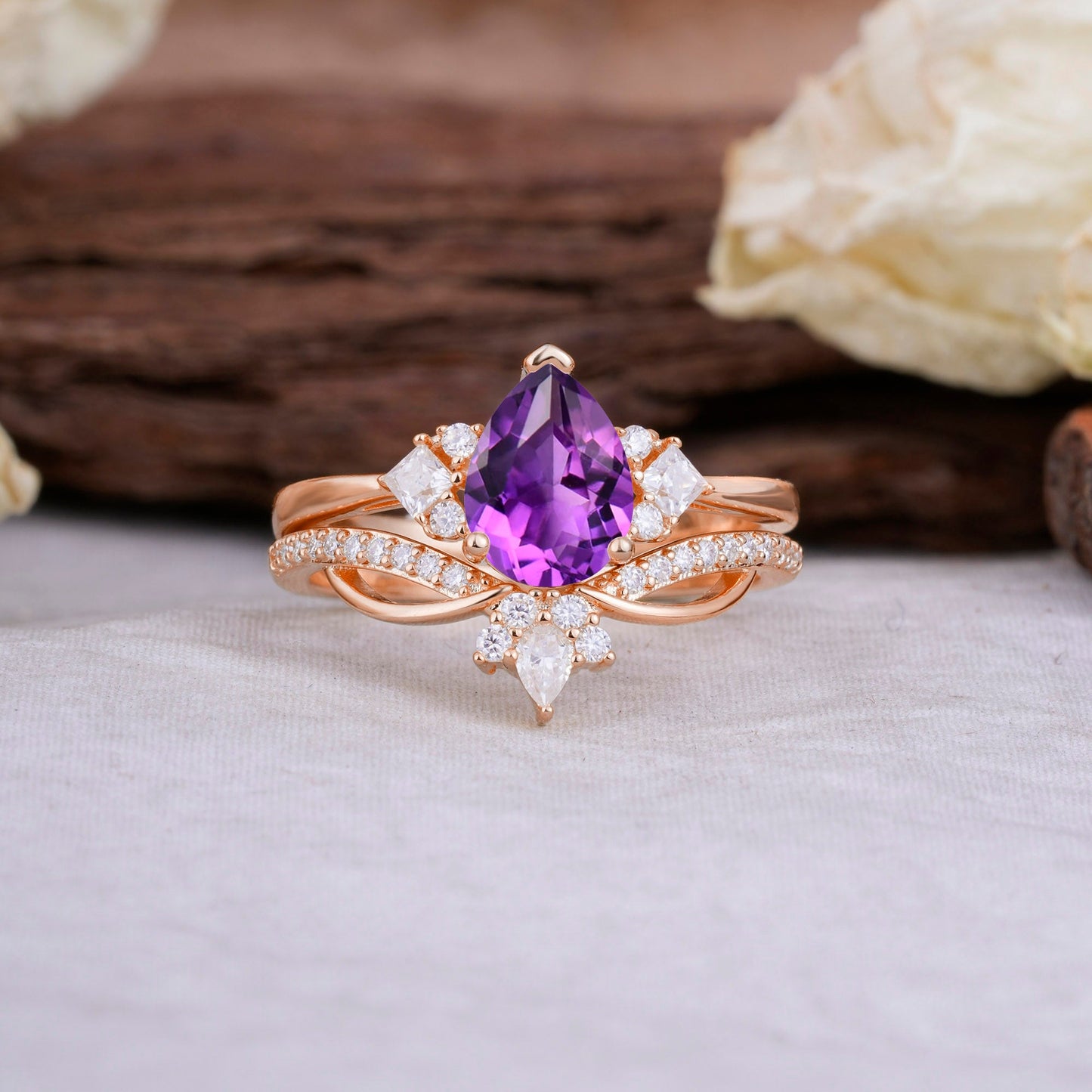 Fashion-Forward 3 Prong Luxury Pear-Cut Natural Amethyst Engagement Ring Set