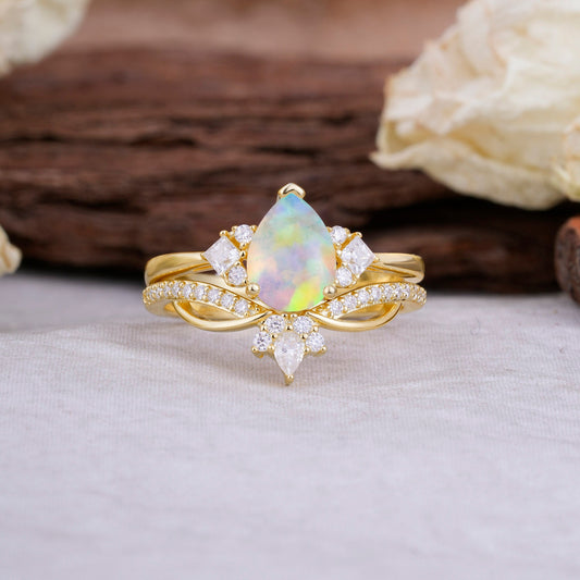 Fashion-Forward Luxury Pear-Cut Opal Bridal Ring Set