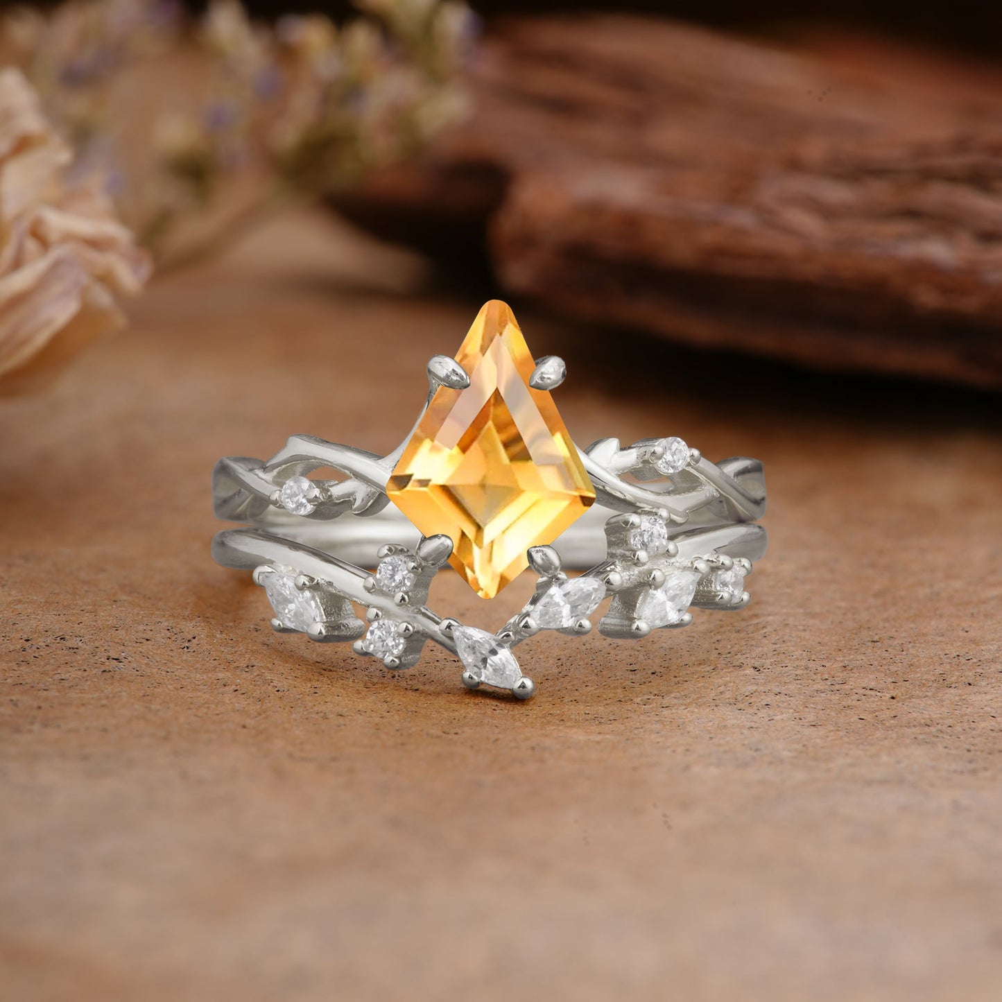 Fashion 4-Prong Kite-Cut Citrine Bridal Ring Set